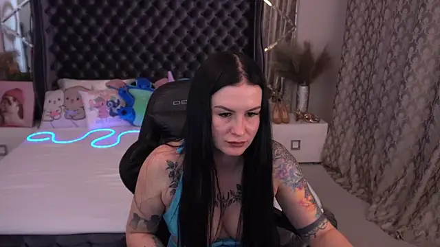 Snapshot of AmberDismond chatting on September 2025 01:02:01 PM AmberDismond online show from September 2025 01:02:01 PM
