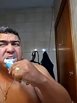 Snapshot of gordito_xx chatting on January 2025 06:33:02 AM gordito xx online show from January 2025 06:33:02 AM