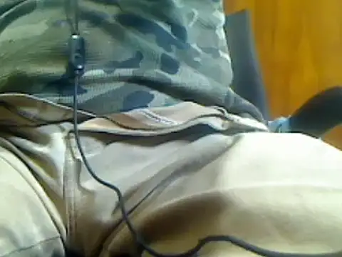 Snapshot of markluvskitty chatting on January 2025 05:42:02 PM markluvskitty online show from January 2025 05:42:02 PM