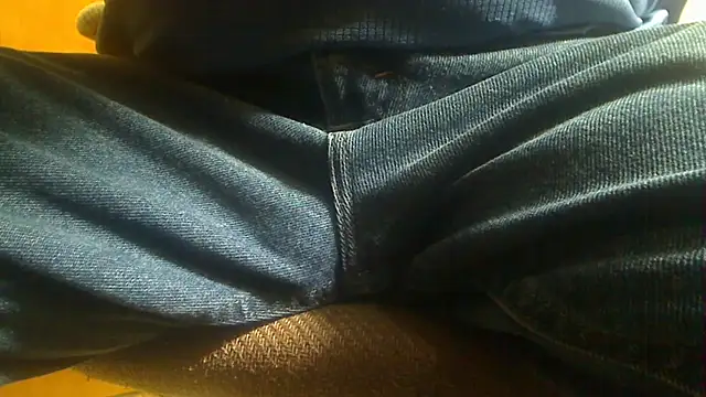 markluvskitty online show from June 2026 04:26:02 PM