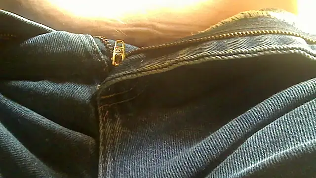 markluvskitty online show from June 2026 01:37:01 PM