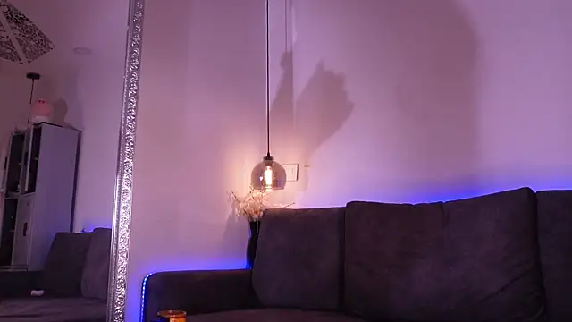 Isabella francoo online show from June 2026 11:46:01 AM