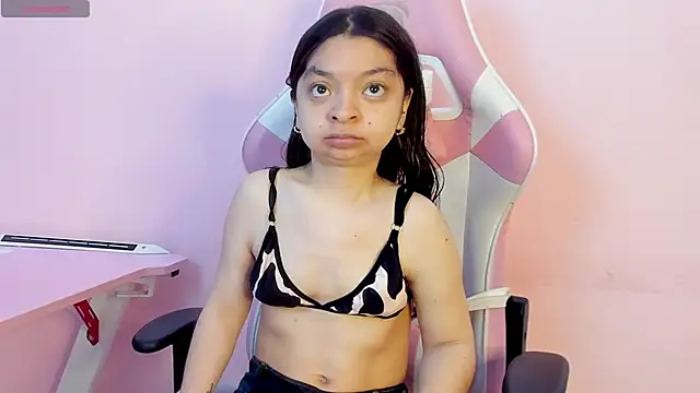 CharlotteMuller online show from November 2025 07:16:02 PM