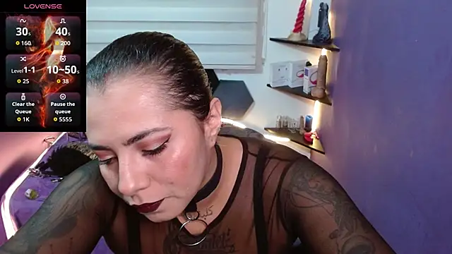 Alexa Slavehot777 online show from October 2025 11:46:01 PM