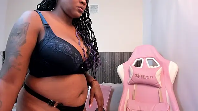 chanel brunette online show from February 2026 12:58:02 PM