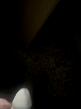 Snapshot of Edosxxl chatting on October 2025 11:48:01 PM Edosxxl online show from October 2025 11:48:01 PM