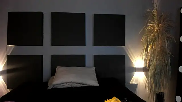 Biiancacox online show from February 2025 02:40:01 AM