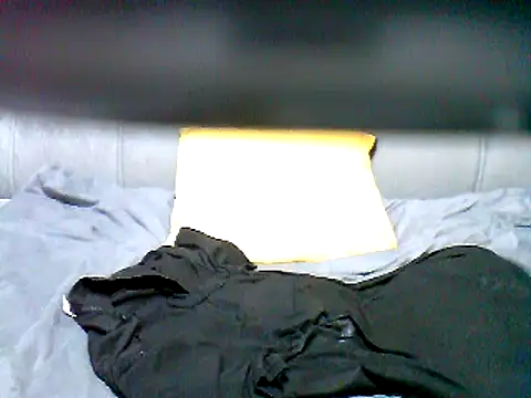 cutey-smile online show from February 2025 09:31:02 PM
