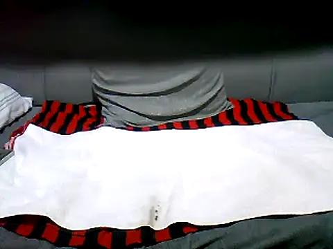 cutey-smile online show from March 2025 10:39:02 PM