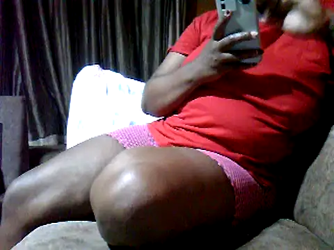 cutey-smile online show from March 2025 07:15:01 PM
