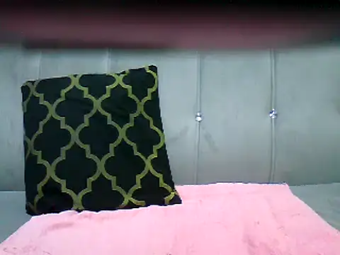 cutey-smile online show from March 2025 08:29:02 PM