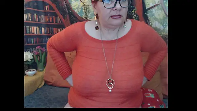Snapshot of PlayfullMature chatting on July 2026 10:13:01 AM PlayfullMature online show from July 2026 10:13:01 AM