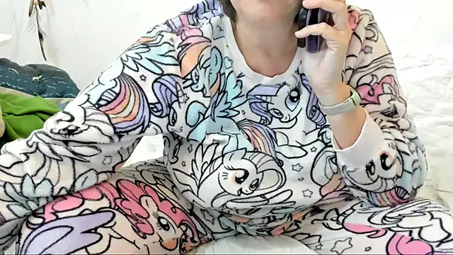 Snapshot of IsraeliMilf chatting on February 2025 07:23:01 AM IsraeliMilf online show from February 2025 07:23:01 AM