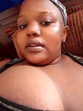 Snapshot of queennapal chatting on March 2026 10:29:01 AM queennapal online show from March 2026 10:29:01 AM