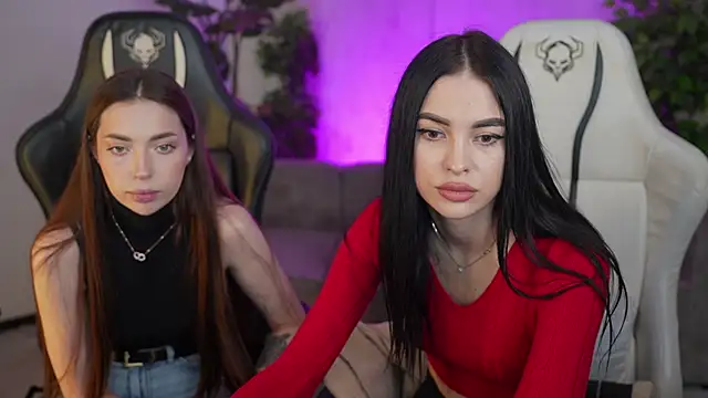 Snapshot of Tina_Breeze chatting on October 2025 06:55:02 AM Tina Breeze online show from October 2025 06:55:02 AM