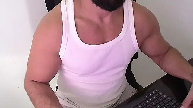 Snapshot of TopDaddy23 chatting on July 2026 05:52:01 PM TopDaddy23 online show from July 2026 05:52:01 PM