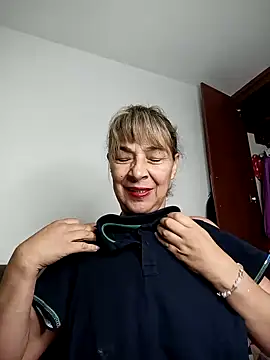 Snapshot of biancchi chatting on January 2025 01:48:02 AM biancchi online show from January 2025 01:48:02 AM