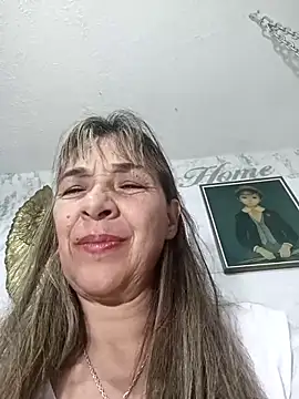 Snapshot of biancchi chatting on March 2025 12:00:01 PM biancchi online show from March 2025 12:00:01 PM