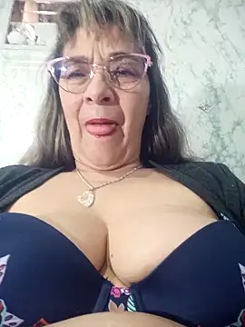 Snapshot of biancchi chatting on September 2025 12:45:02 AM biancchi online show from September 2025 12:45:02 AM