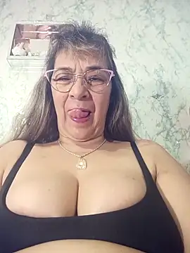 Snapshot of biancchi chatting on October 2025 09:53:01 AM biancchi online show from October 2025 09:53:01 AM