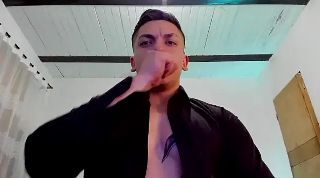 aquiles 51 online show from February 2025 02:08:02 AM