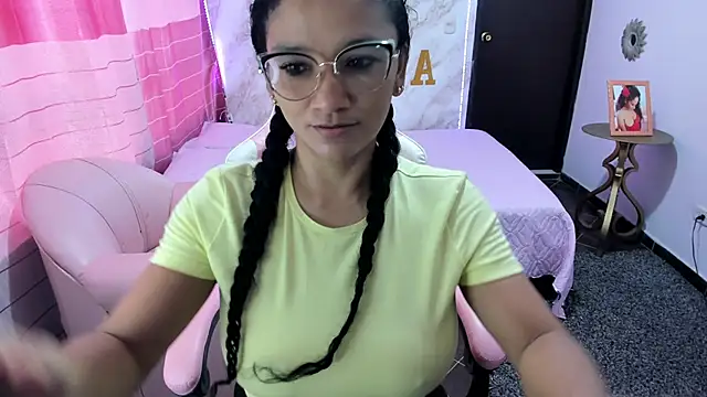 Snapshot of rayza_mature_154 chatting on January 2025 09:36:02 PM rayza mature 154 online show from January 2025 09:36:02 PM