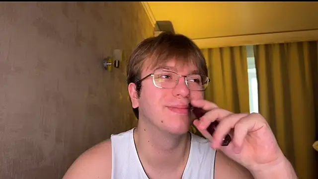 kiopiggy online show from November 2025 06:58:02 AM