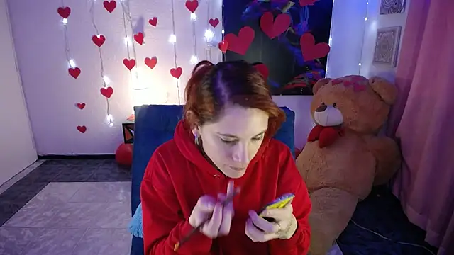 Snapshot of IsaBaileys_ chatting on February 2025 07:09:01 PM IsaBaileys online show from February 2025 07:09:01 PM