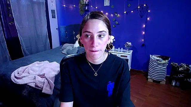 Snapshot of IsaBaileys_ chatting on September 2025 09:48:01 PM IsaBaileys online show from September 2025 09:48:01 PM