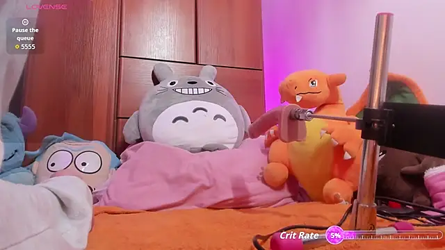 saralolo420 online show from October 2025 11:48:02 PM