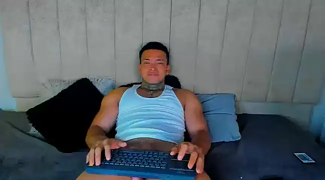 Stiven collins online show from December 2024 07:20:02 AM