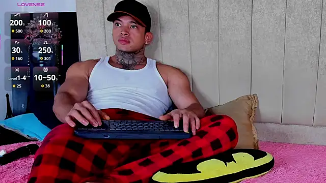 Snapshot of Stiven_collins chatting on May 2026 07:19:02 PM Stiven collins online show from May 2026 07:19:02 PM