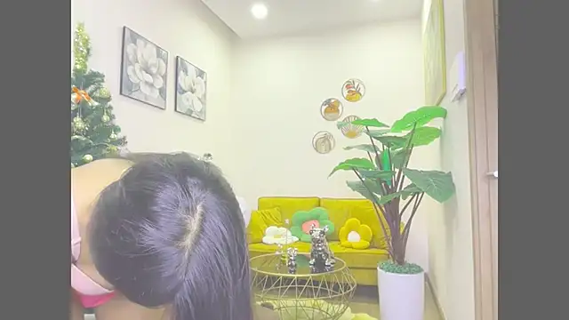 Snapshot of Monalisadon018 chatting on February 2026 06:15:02 PM Monalisadon018 online show from February 2026 06:15:02 PM