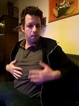 Knuffelstaaf123 online show from March 2025 09:01:01 PM