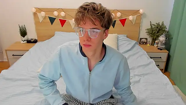 Fandi 777 online show from January 2025 08:26:02 AM