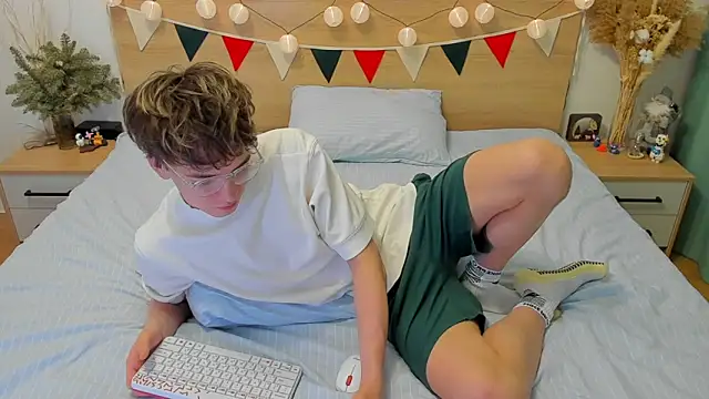 Fandi 777 online show from January 2025 02:43:01 AM