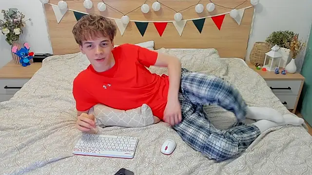 Fandi 777 online show from March 2025 06:04:01 AM