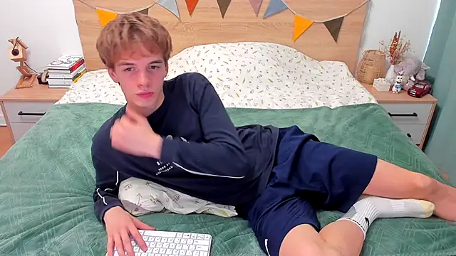 Fandi 777 online show from September 2025 12:40:02 PM