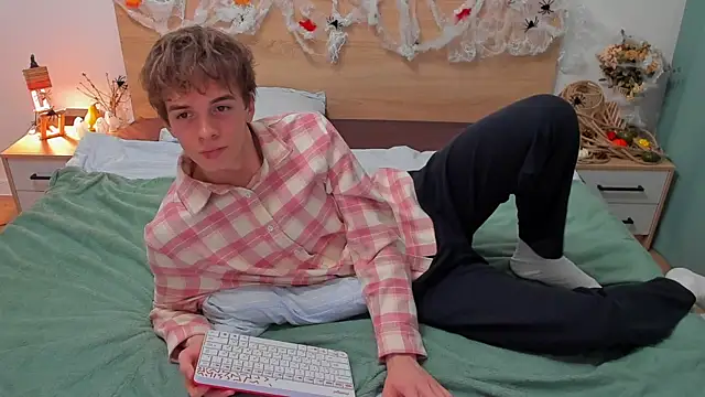 Fandi 777 online show from October 2025 07:41:02 AM