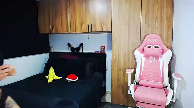 Snapshot of sweet_temptation25 chatting on January 2025 02:04:01 AM sweet temptation25 online show from January 2025 02:04:01 AM