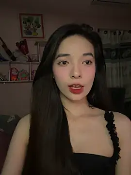 Snapshot of James_kun chatting on January 2025 09:30:02 PM James kun online show from January 2025 09:30:02 PM