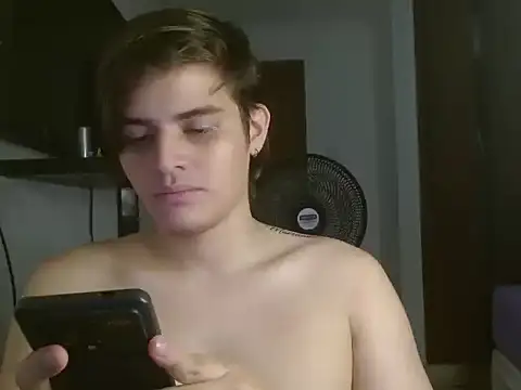 Snapshot of BadBunny_69 chatting on February 2026 08:20:02 PM BadBunny 69 online show from February 2026 08:20:02 PM