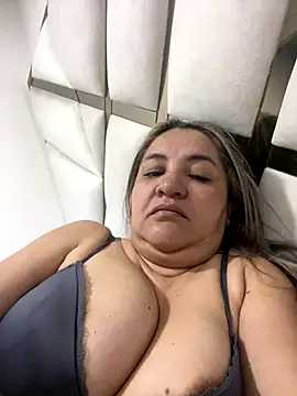 ruby santana777 online show from December 2024 01:32:01 PM