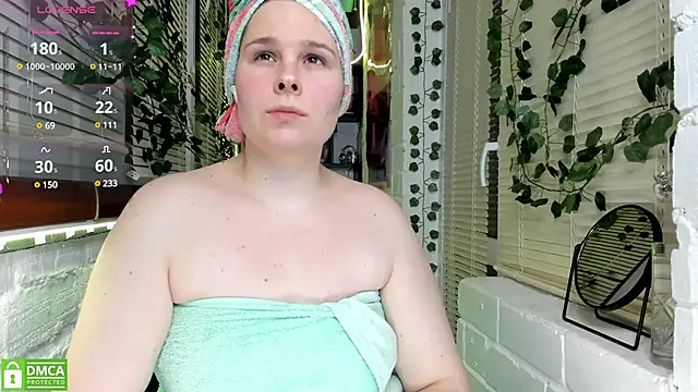 Snapshot of Candys_booty chatting on December 2024 10:02:02 PM Candys booty online show from December 2024 10:02:02 PM