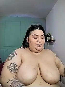 Snapshot of tiffany_laurens chatting on January 2025 05:16:02 AM tiffany laurens online show from January 2025 05:16:02 AM