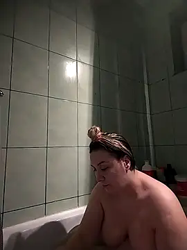 Snapshot of MikySWeet7 chatting on November 2025 06:30:01 PM MikySWeet7 online show from November 2025 06:30:01 PM