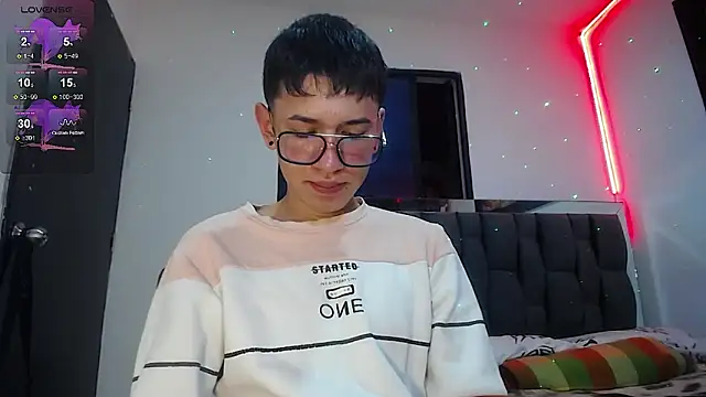 Snapshot of Mr_daren_ chatting on February 2025 05:37:01 PM Mr daren online show from February 2025 05:37:01 PM