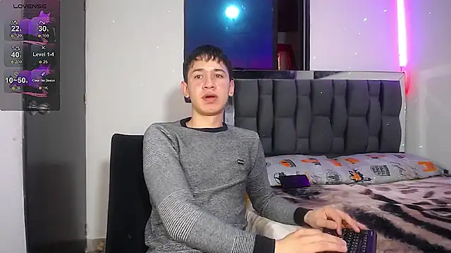 Snapshot of Mr_daren_ chatting on March 2025 05:07:02 PM Mr daren online show from March 2025 05:07:02 PM