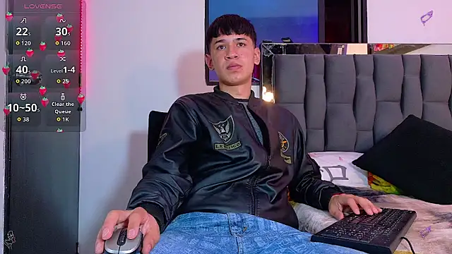 Snapshot of Mr_daren_ chatting on September 2025 06:20:01 PM Mr daren online show from September 2025 06:20:01 PM