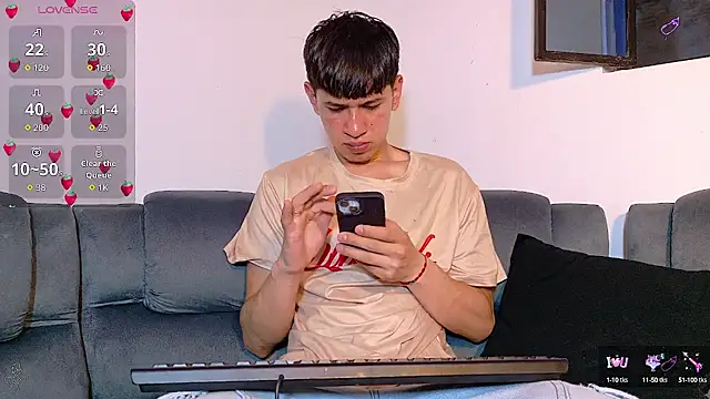 Snapshot of Mr_daren_ chatting on October 2025 04:59:02 PM Mr daren online show from October 2025 04:59:02 PM